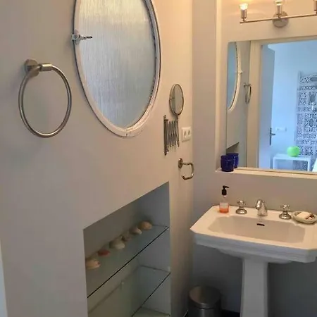 Center Ricardo Soriano 6 Persons - At 250 M