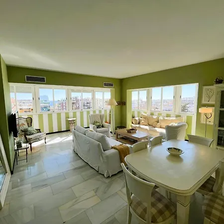 Center Ricardo Soriano 6 Persons - At 250 M *