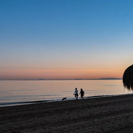 Апартаменти Center Ricardo Soriano 6 Persons - At 250 M